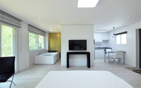 Secret Moon Pension