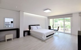 Secret Moon Pension