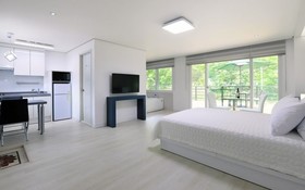 Secret Moon Pension