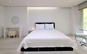Secret Moon Pension