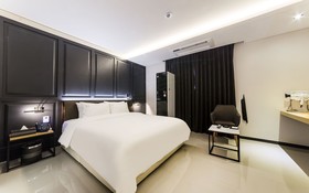 Gimpo Drive-in B-faced Hotel Louis