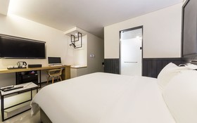 Gimpo Drive-in B-faced Hotel Louis