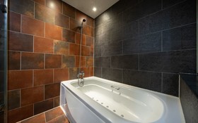 Gimpo Habibi Self Check-In Motel