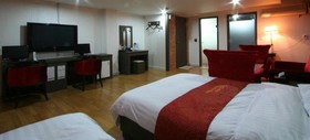 Line Hotel