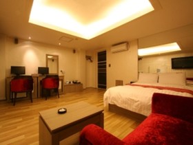 Line Hotel
