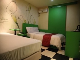 Line Hotel