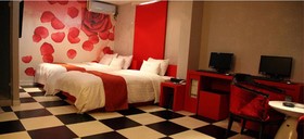 Line Hotel