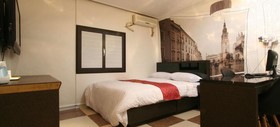Line Hotel