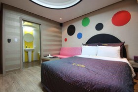 M Motel