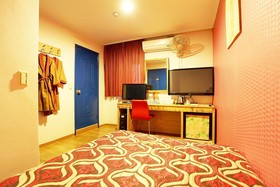 Goyang Everville