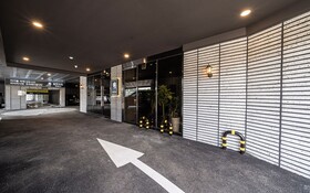 Goyang Stay Bishop Hotel