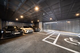 Goyang Stay Bishop Hotel