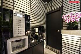 Goyang Stay Bishop Hotel