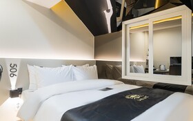 Hotel Raelle in Goyang