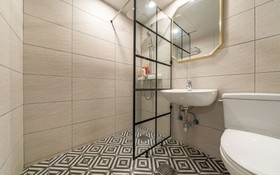 Ilsan Wainscot Hotel