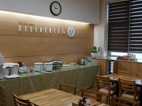Residence & U