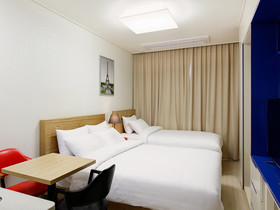 Hi Tomorrow Residence