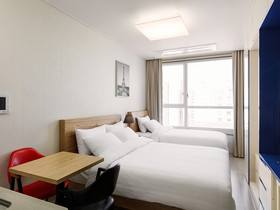 Hi Tomorrow Residence