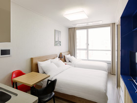 Hi Tomorrow Residence