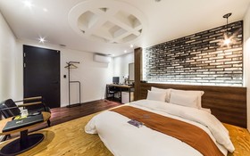 Sanbon Hotel in Cafe