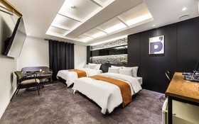 Sanbon Hotel in Cafe