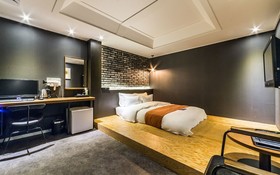 Sanbon Hotel in Cafe