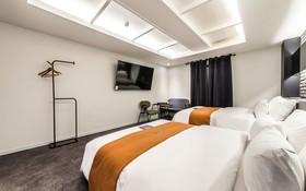 Sanbon Hotel in Cafe