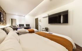 Sanbon Hotel in Cafe