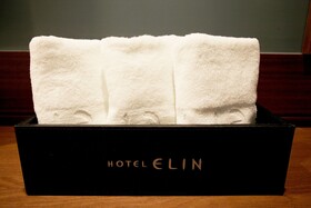 Guri Elin Hotel