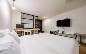 Guri Hong Kong