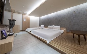 Guri Hong Kong