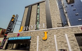 Guri J
