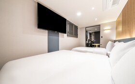 Guri Studio 9