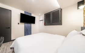 Guri Studio 9