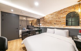 Guri Studio 9
