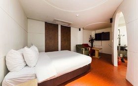 Hanam Lucy Hotel