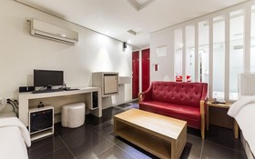 Hanam Lucy Hotel