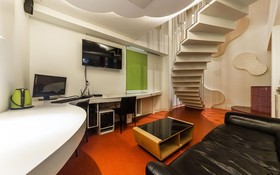 Hanam Lucy Hotel
