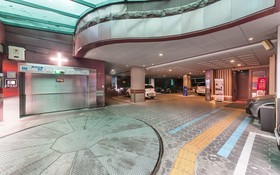 Hanam Lucy Hotel