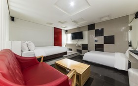 Hanam Lucy Hotel