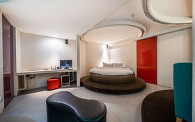 Hanam Lucy Hotel