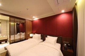 Benikea The H Hotel