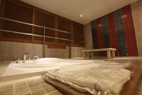 Chelsea The Premium Hotel