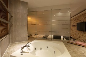 Chelsea The Premium Hotel