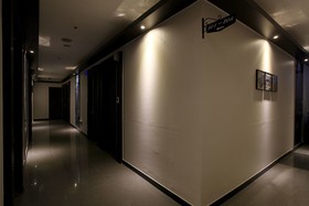 Chelsea The Premium Hotel