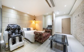 Chelsea The Premium Hotel