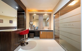 Chelsea The Premium Hotel