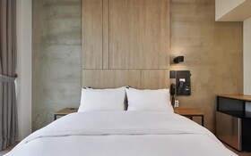 Dongtan Station Obut Hotel