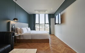Dongtan Station Obut Hotel
