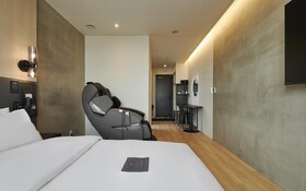 Dongtan Station Obut Hotel
